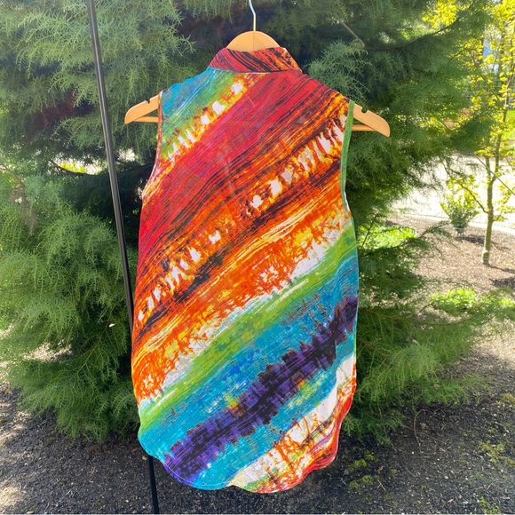 Willi Smith sleeveless button up top. - Picture 2 of 7